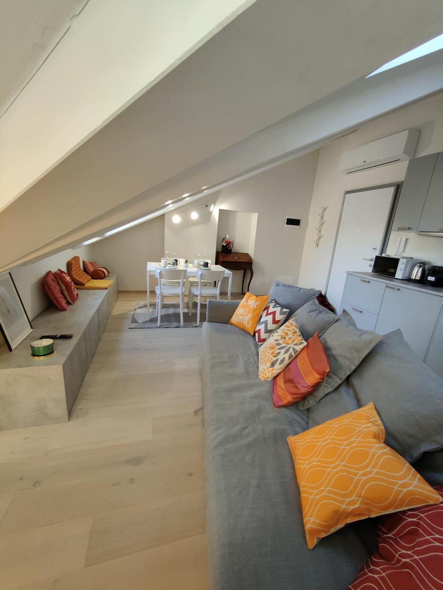 Ferienwohnung Mansarda Luxury: Lagrange Centro Turin Exterior foto